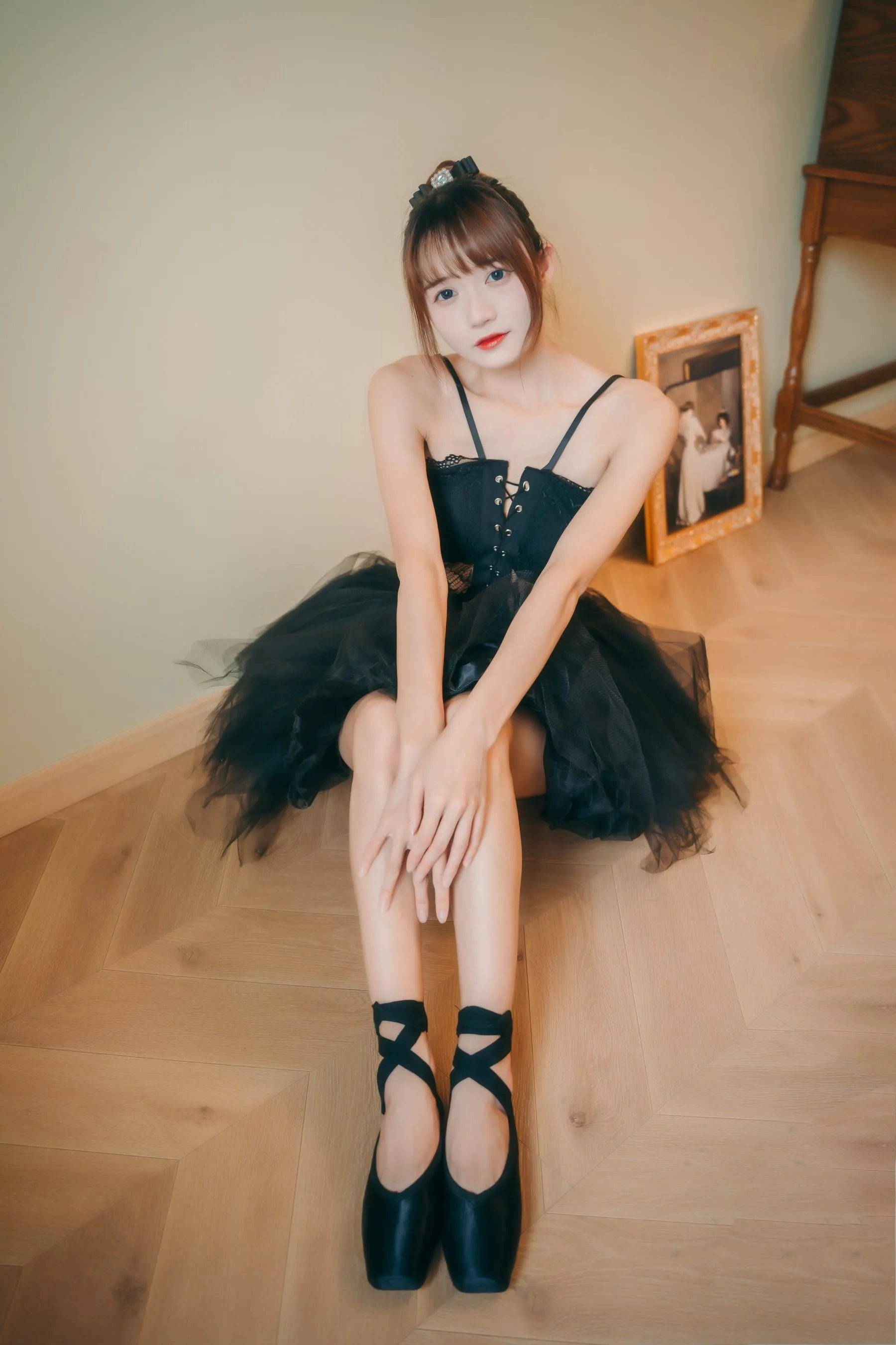 兔子Zzz不吃胡萝卜 – NO.100 足尖上的温柔 [22P]插图1